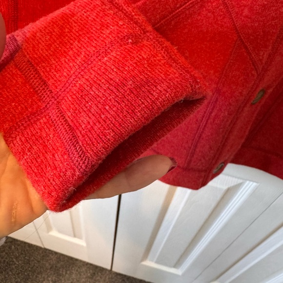Marmot Womens Button Up Front Fleece Jacket Size XS Vibrant Red 2 Front Pockets - Picture 6 of 12